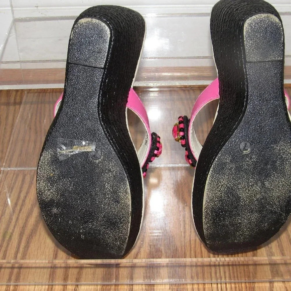 DOLCE by Mojo Moxy Pink Slip-On Wedge Sandals 6.5M - Picture 5 of 6